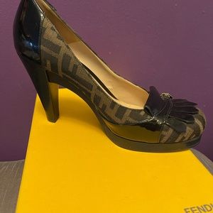 Fendi Decolette Zucca jacquard 4 inch platform pumps size 38